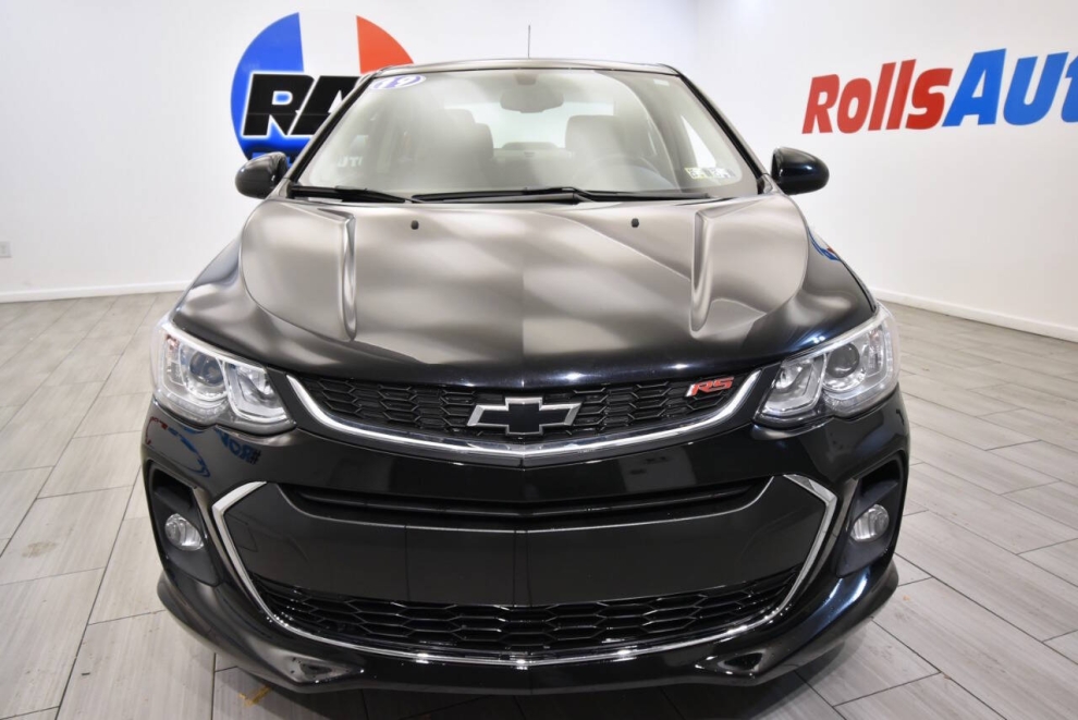 2019 Chevrolet Sonic LT Auto 4dr Sedan, Black, Mileage: 77,842 - photo 6