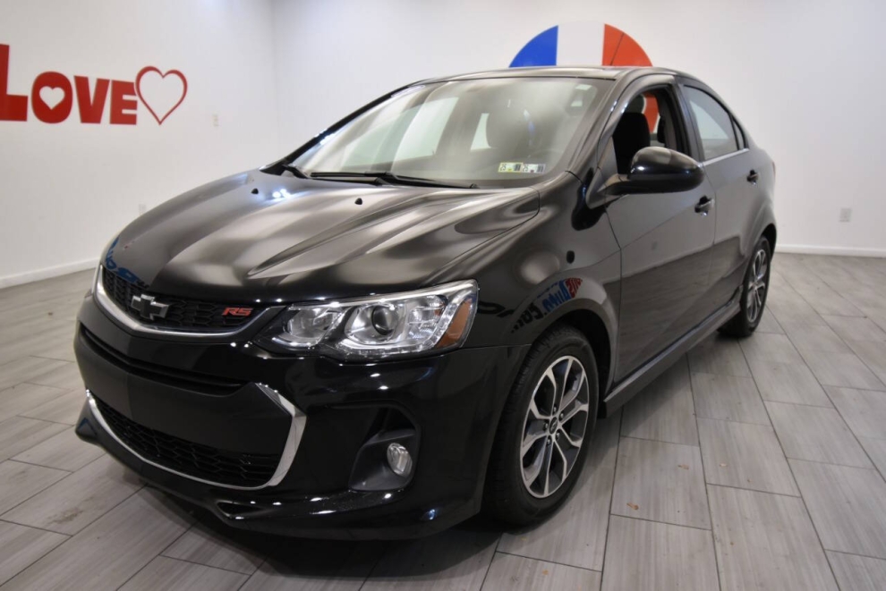 2019 Chevrolet Sonic LT Auto 4dr Sedan, Black, Mileage: 77,842 - photo 7