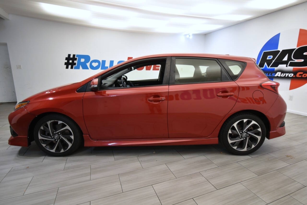 2018 Toyota Corolla iM Base 4dr Hatchback CVT, Red, Mileage: 72,291 - photo 1