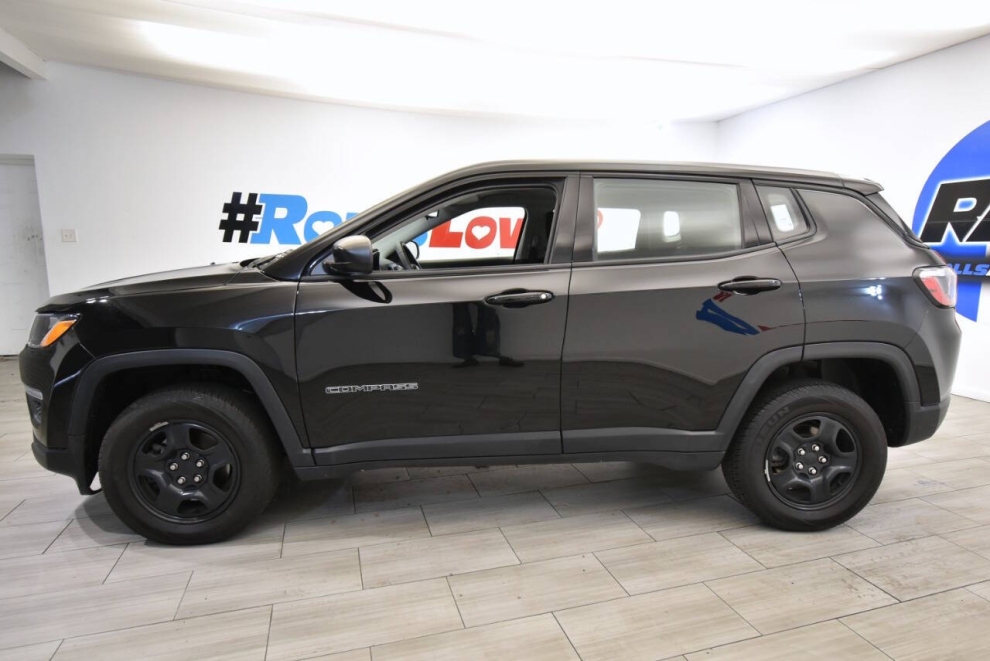 2019 Jeep Compass Sport 4x4 4dr SUV, Black, Mileage: 82,034 - photo 1