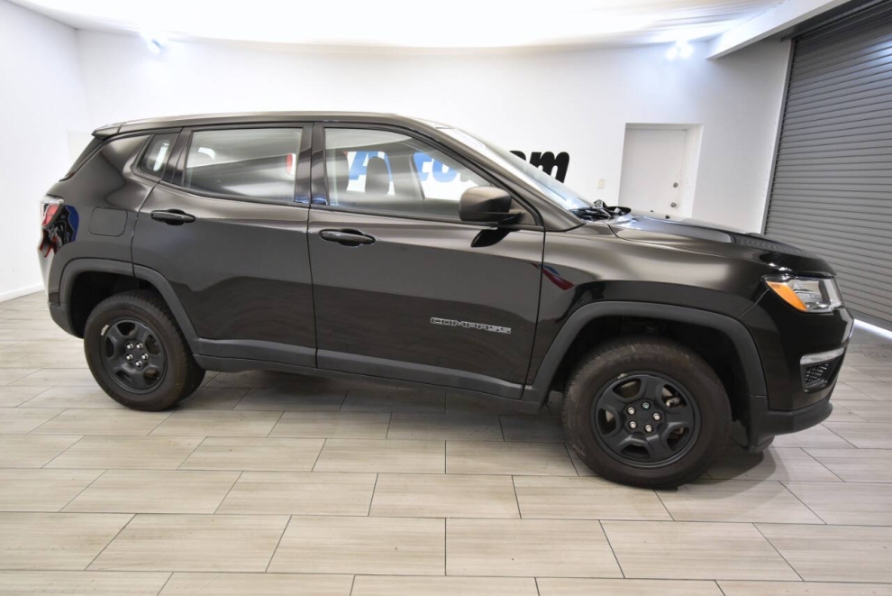 2019 Jeep Compass Sport 4x4 4dr SUV, Black, Mileage: 82,034 - photo 5