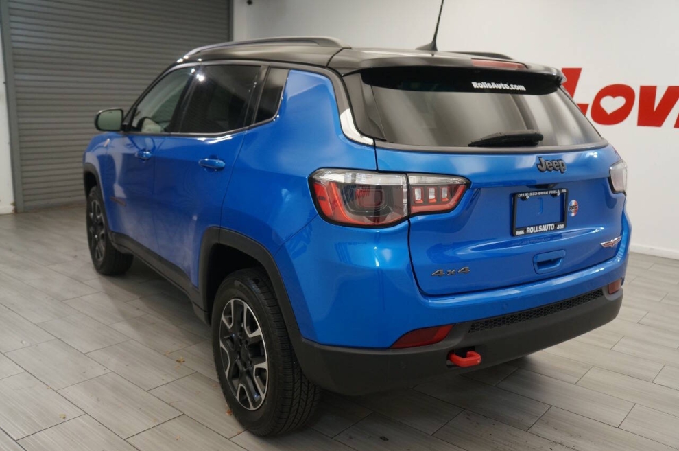 2021 Jeep Compass Trailhawk 4x4 4dr SUV, Blue, Mileage: 61,168 - photo 4