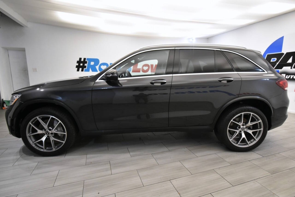 2022 Mercedes-Benz GLC GLC 300 4MATIC AWD 4dr SUV, Gray, Mileage: 37,236 - photo 1