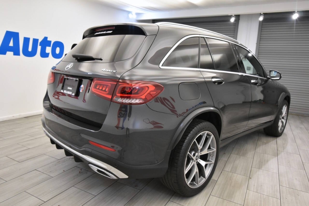 2022 Mercedes-Benz GLC GLC 300 4MATIC AWD 4dr SUV, Gray, Mileage: 37,236 - photo 4