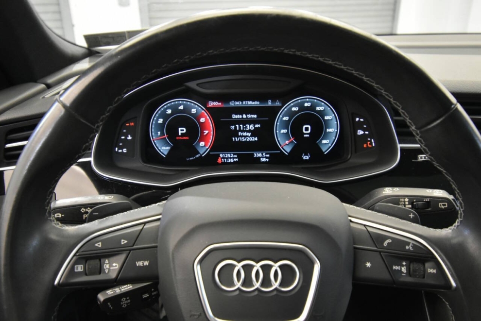 2021 Audi Q8 quattro Premium Plus 55 TFSI AWD 4dr SUV, Black, Mileage: 91,243 - photo 27