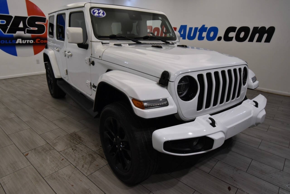 2022 Jeep Wrangler Unlimited High Altitude 4x4 4dr SUV, White, Mileage: 75,831 - photo 6