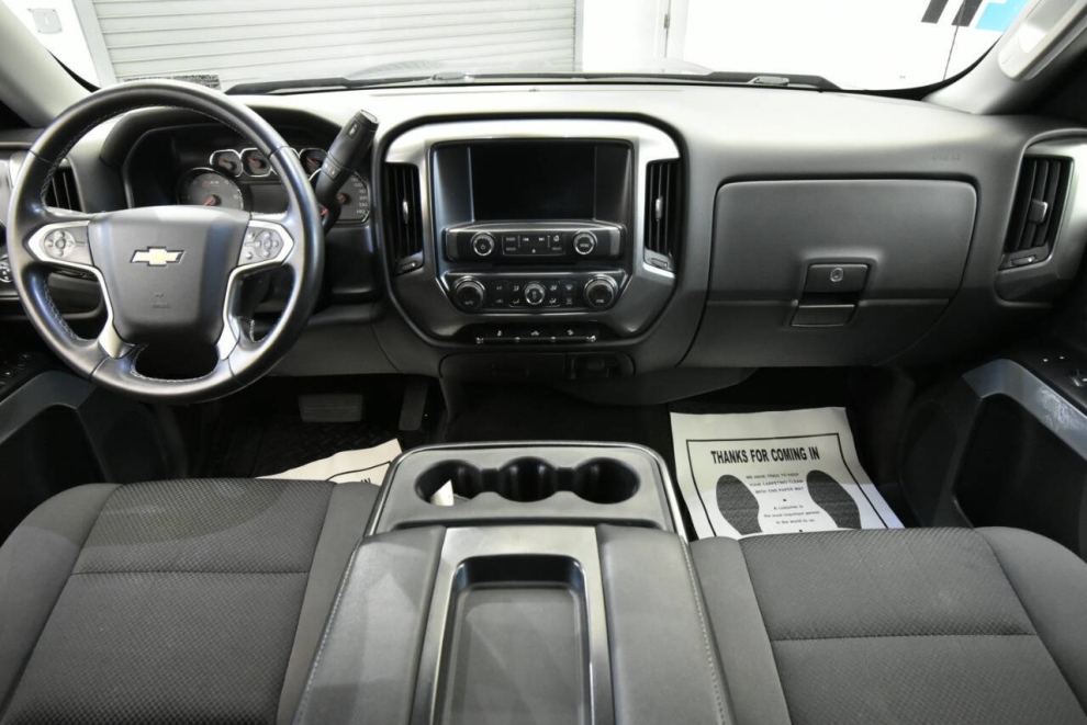 2018 Chevrolet Silverado 1500 LT Z71 4x4 4dr Crew Cab 6.5 ft. SB, Gray, Mileage: 81,088 - photo 19