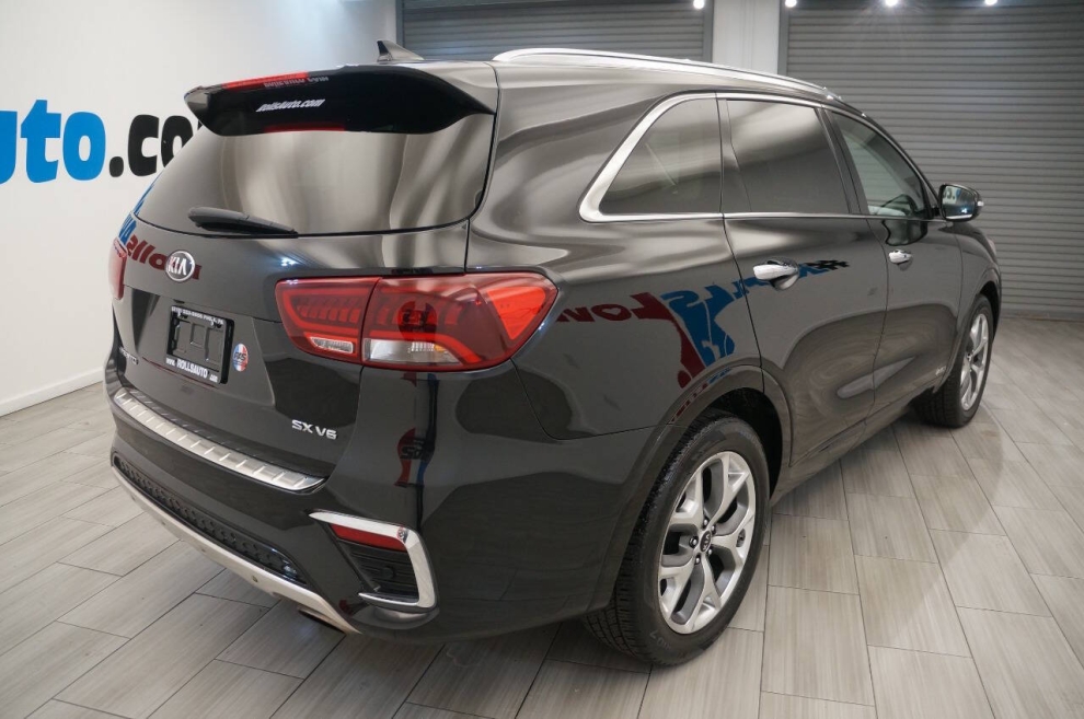 2019 Kia Sorento SX V6 AWD 4dr SUV, Black, Mileage: 114,006 - photo 4