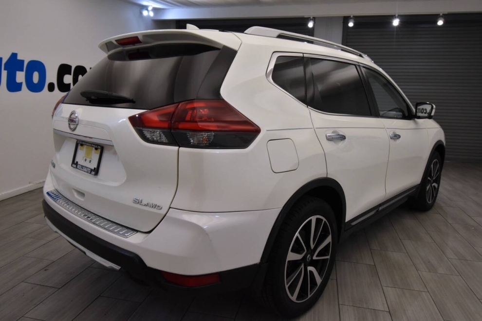 2018 Nissan Rogue SL AWD 4dr Crossover, White, Mileage: 112,498 - photo 4