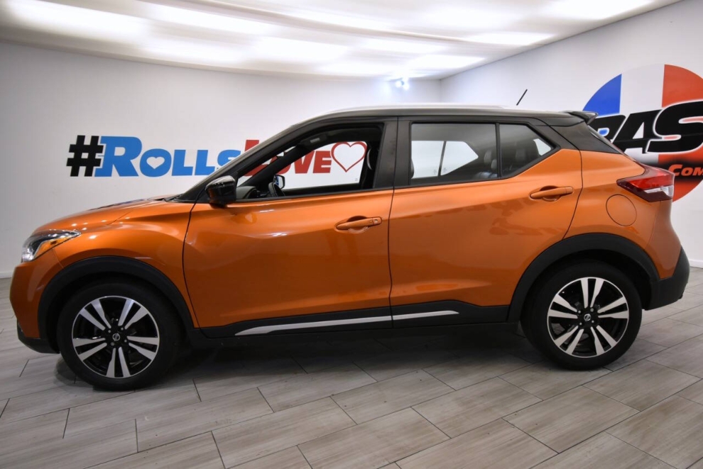 2019 Nissan Kicks SR 4dr Crossover, Orange, Mileage: 79,249 - photo 1