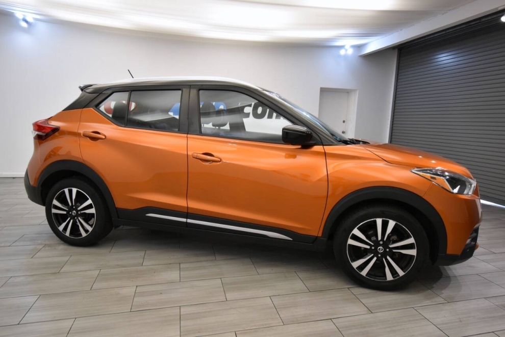 2019 Nissan Kicks SR 4dr Crossover, Orange, Mileage: 79,249 - photo 5