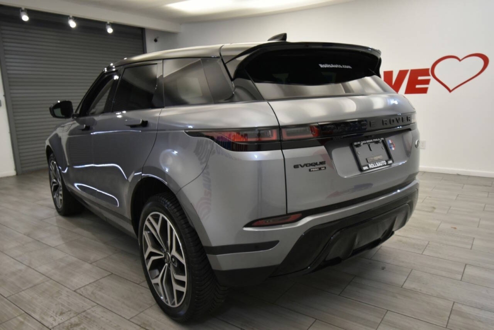 2020 Land Rover Range Rover Evoque SE AWD 4dr SUV, Gray, Mileage: 79,895 - photo 2