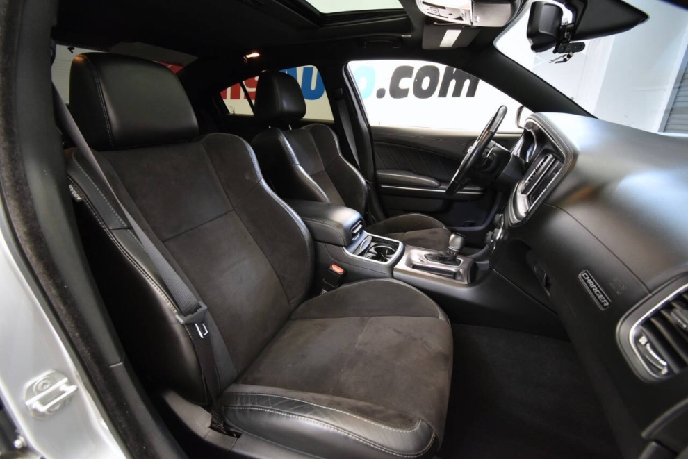 2020 Dodge Charger GT 4dr Sedan, Silver, Mileage: 65,217 - photo 16