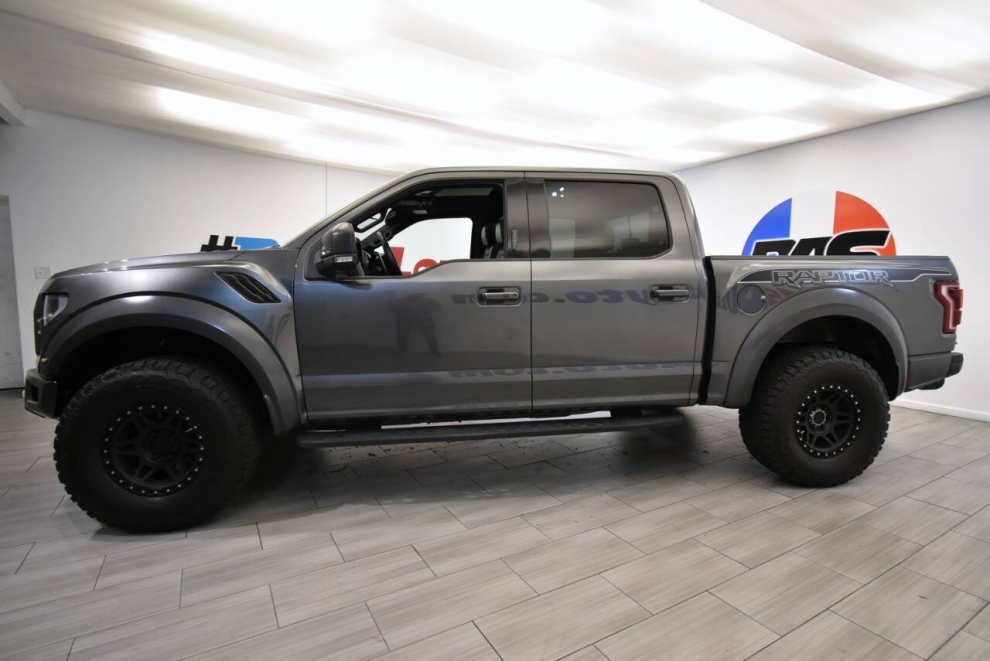 2019 Ford F-150 Raptor 4x4 4dr SuperCrew 5.5 ft. SB, Gray, Mileage: 95,707 - photo 1