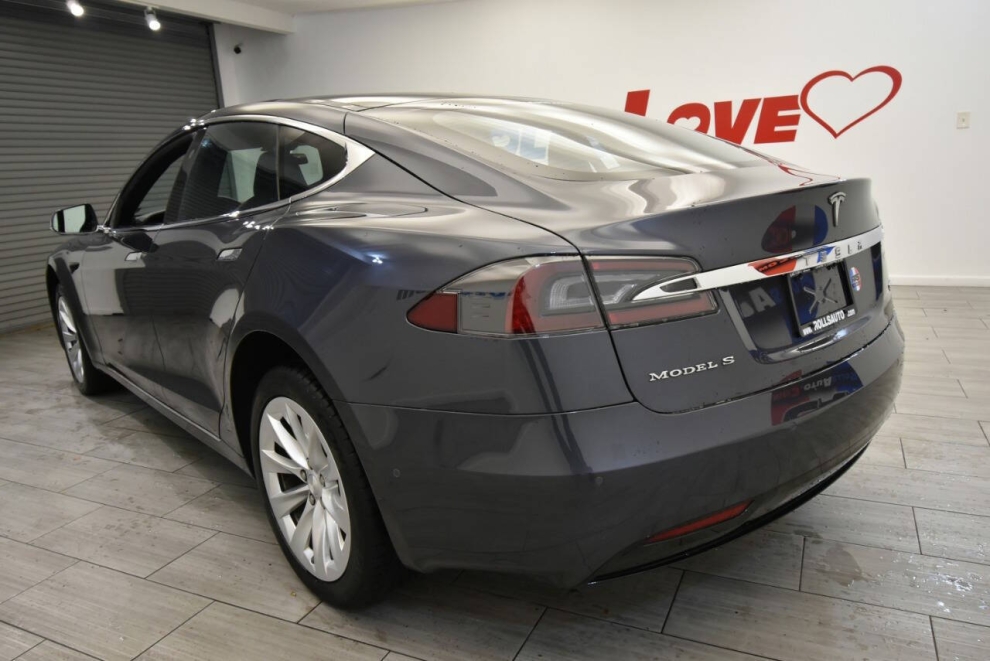 2018 Tesla Model S 100D AWD 4dr Liftback, Gray, Mileage: 45,729 - photo 2