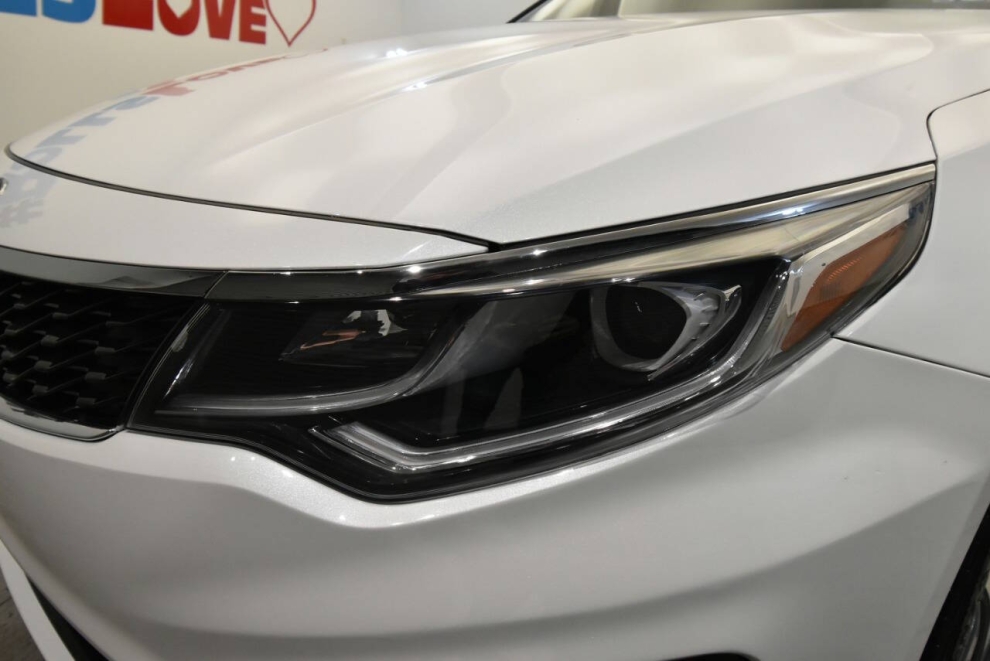 2019 Kia Optima S 4dr Sedan, White, Mileage: 126,802 - photo 8