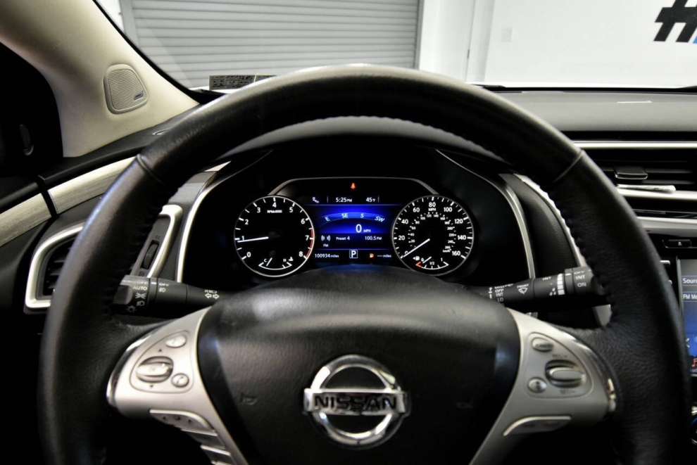 2015 Nissan Murano Platinum AWD 4dr SUV, White, Mileage: 100,913 - photo 25