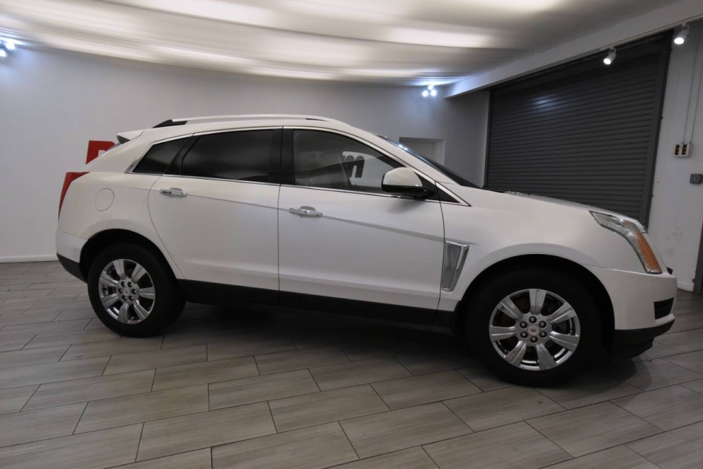 2014 Cadillac SRX Luxury Collection AWD 4dr SUV, Moon, Mileage: 94,003 - photo 5