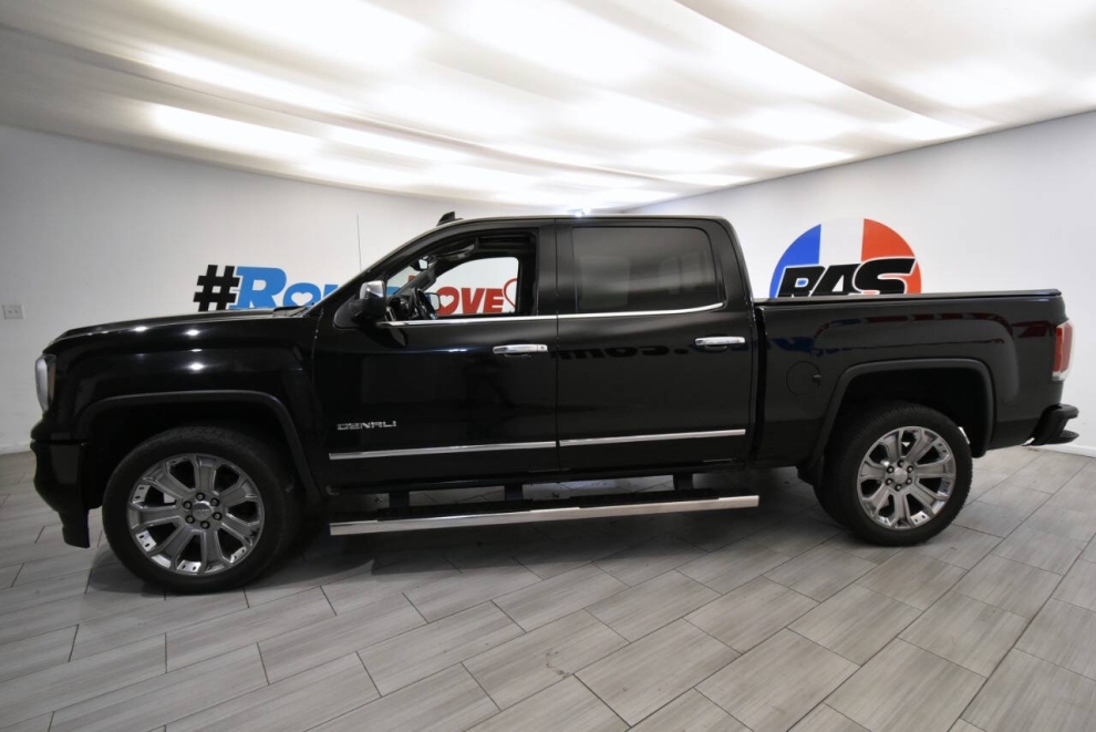 2017 GMC Sierra 1500 Denali 4x4 4dr Crew Cab 5.8 ft. SB, Black, Mileage: 98,714 - photo 1