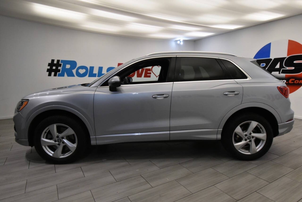 2020 Audi Q3 quattro Premium 40 TFSI AWD 4dr SUV, Silver, Mileage: 67,342 - photo 1