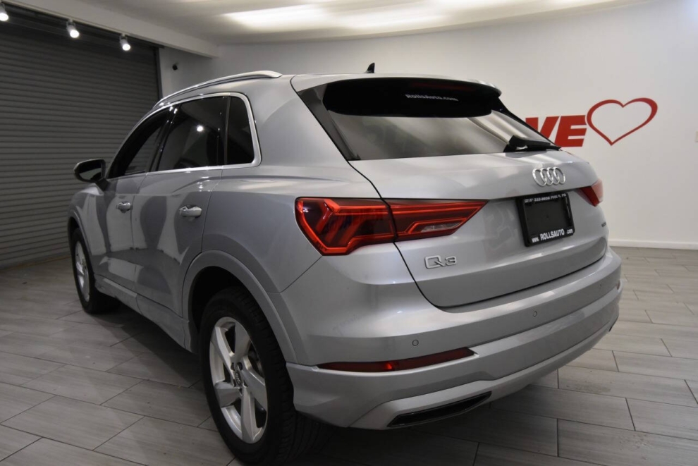 2020 Audi Q3 quattro Premium 40 TFSI AWD 4dr SUV, Silver, Mileage: 67,342 - photo 2