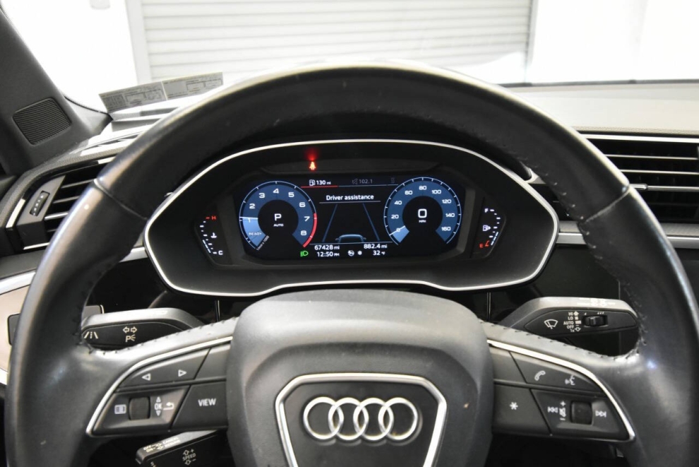 2020 Audi Q3 quattro Premium 40 TFSI AWD 4dr SUV, Silver, Mileage: 67,342 - photo 23