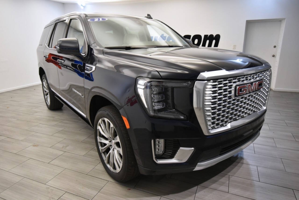 2021 GMC Yukon Denali 4x4 4dr SUV, Black, Mileage: 55,798 - photo 6