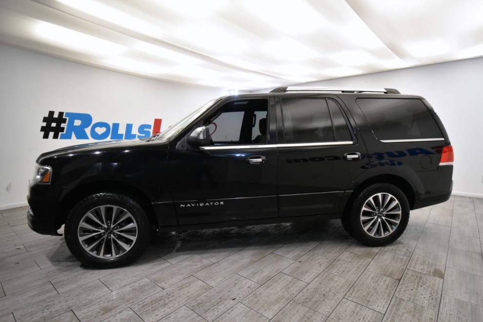 2016 Lincoln Navigator Select 4x4 4dr SUV, Black, Mileage: 66,337 - photo 1