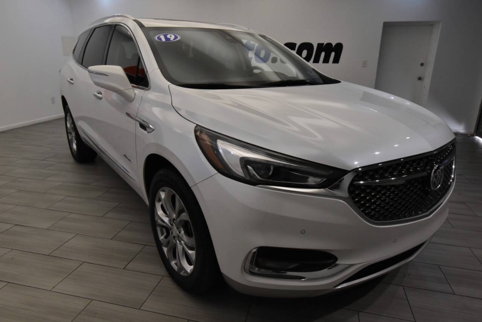 2019 Buick Enclave Avenir 4x4 4dr Crossover, White, Mileage: 105,686 - photo 6