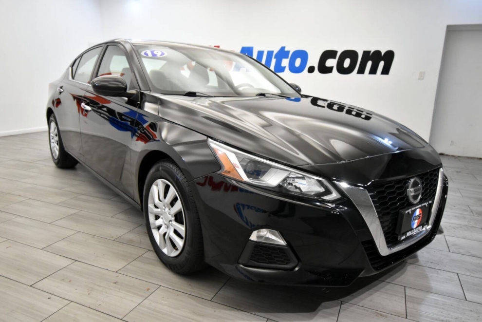 2019 Nissan Altima 2.5 S 4dr Sedan, Black, Mileage: 79,080 - photo 6