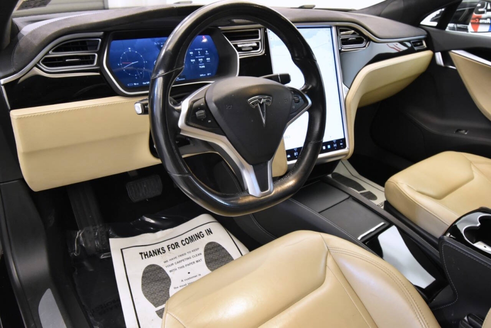 2015 Tesla Model S 85D AWD 4dr Liftback, Black, Mileage: 71,226 - photo 10