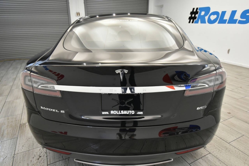 2015 Tesla Model S 85D AWD 4dr Liftback, Black, Mileage: 71,226 - photo 3