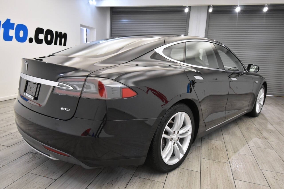 2015 Tesla Model S 85D AWD 4dr Liftback, Black, Mileage: 71,226 - photo 4