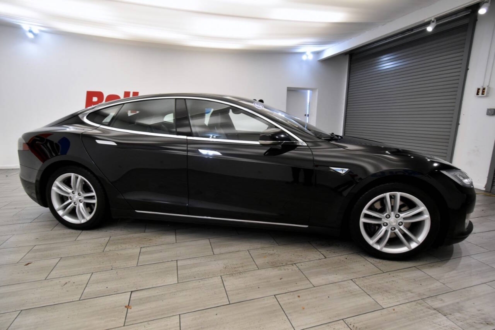 2015 Tesla Model S 85D AWD 4dr Liftback, Black, Mileage: 71,226 - photo 5