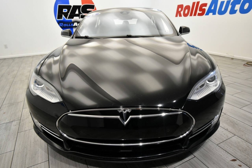 2015 Tesla Model S 85D AWD 4dr Liftback, Black, Mileage: 71,226 - photo 7