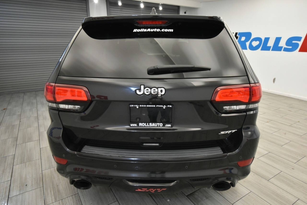 2015 Jeep Grand Cherokee SRT 4x4 4dr SUV, Black, Mileage: 90,692 - photo 3