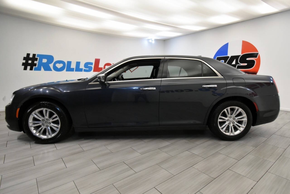 2016 Chrysler 300 C 4dr Sedan, Gray, Mileage: 83,839 - photo 1