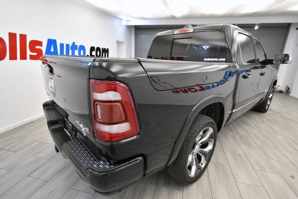 2019 RAM 1500 Limited 4x4 4dr Crew Cab 5.6 ft. SB Pickup, Black, Mileage: 91,023 - photo 4