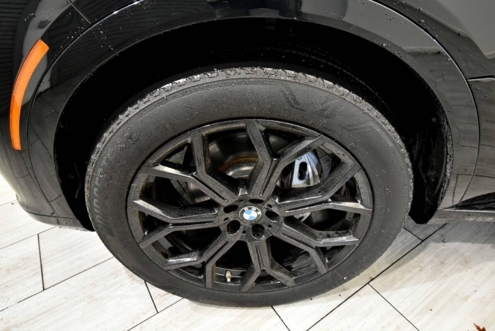 2020 BMW X7 xDrive40i AWD 4dr Sports Activity Vehicle, Black, Mileage: 96,571 - photo 9