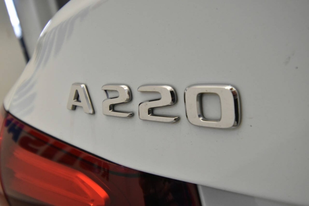 2020 Mercedes-Benz A-Class A 220 4MATIC AWD 4dr Sedan, White, Mileage: 67,551 - photo 34