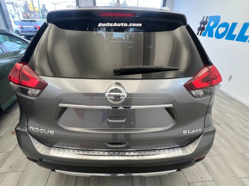 2018 Nissan Rogue SL AWD 4dr Crossover, Gray, Mileage: 100,334 - photo 4