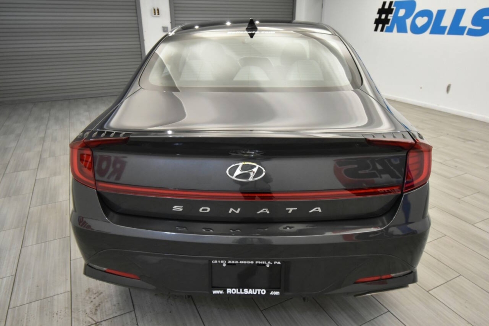 2021 Hyundai Sonata SEL 4dr Sedan, Gray, Mileage: 22,330 - photo 3