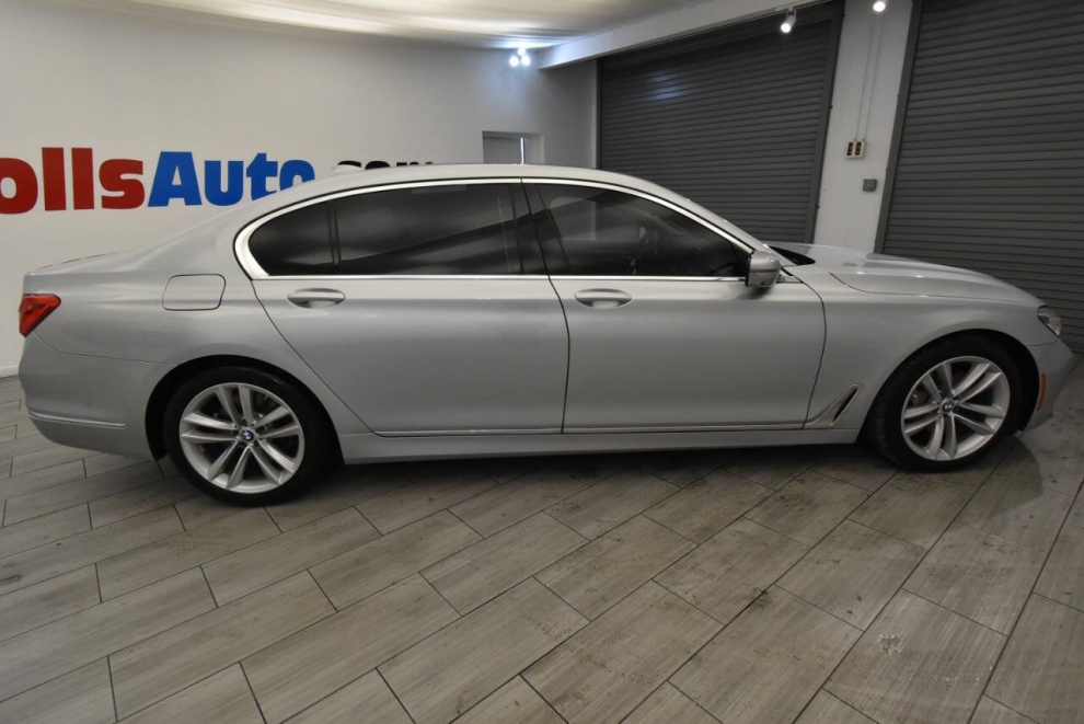 2016 BMW 7 Series 750i xDrive AWD 4dr Sedan, Silver, Mileage: 92,846 - photo 5