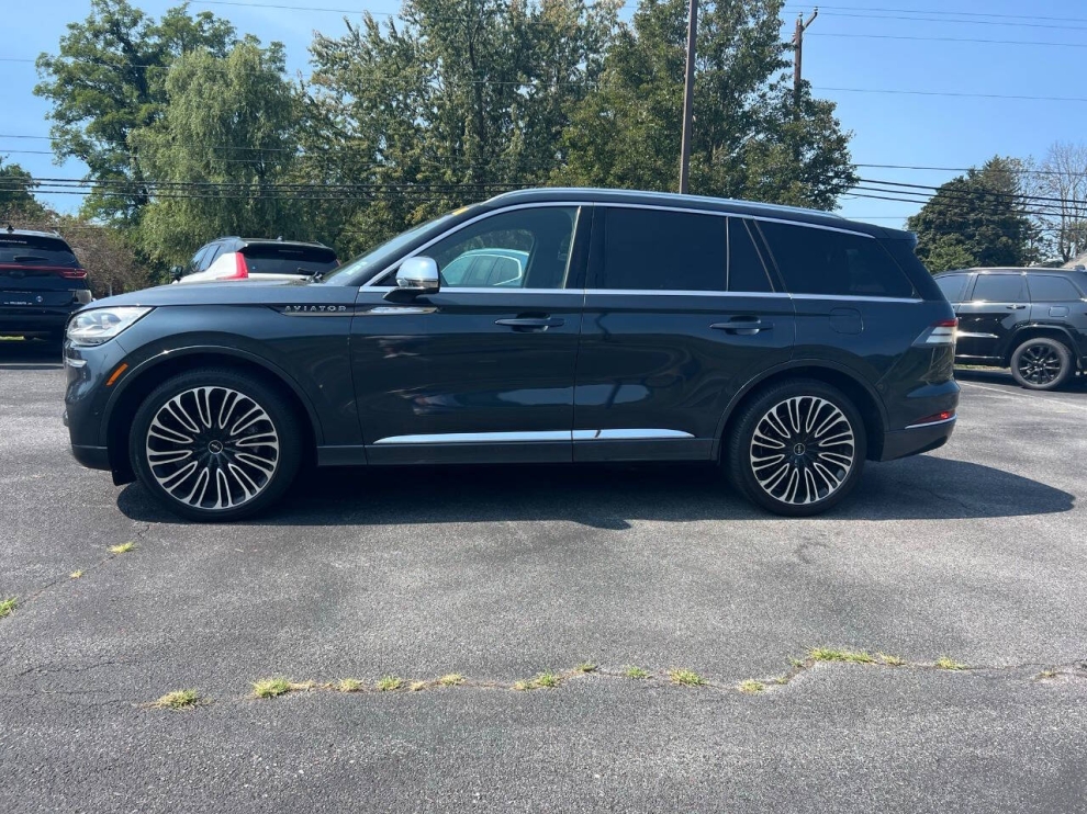 2020 Lincoln Aviator Black Label AWD 4dr SUV, Blue, Mileage: 73,087 - photo 2