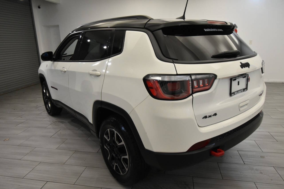 2019 Jeep Compass Trailhawk 4x4 4dr SUV, White, Mileage: 72,801 - photo 2