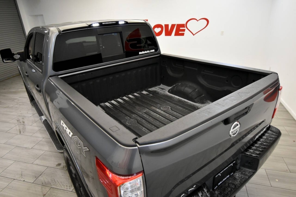 2019 Nissan Titan Pro-4X Crew Cab 4x4, Gray, Mileage: 104,308 - photo 33