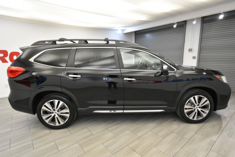 2020 Subaru Ascent Touring AWD 4dr SUV, Black, Mileage: 74,249 - photo 5