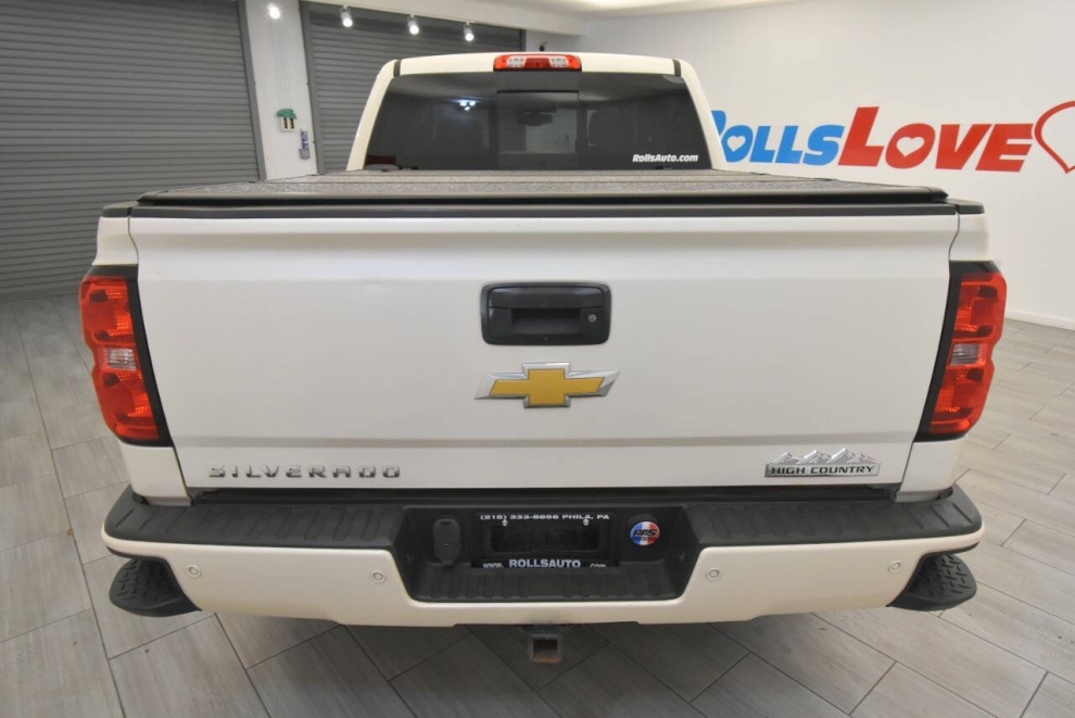 2015 Chevrolet Silverado 1500 High Country, Off- White, Mileage: 121,153 - photo 3