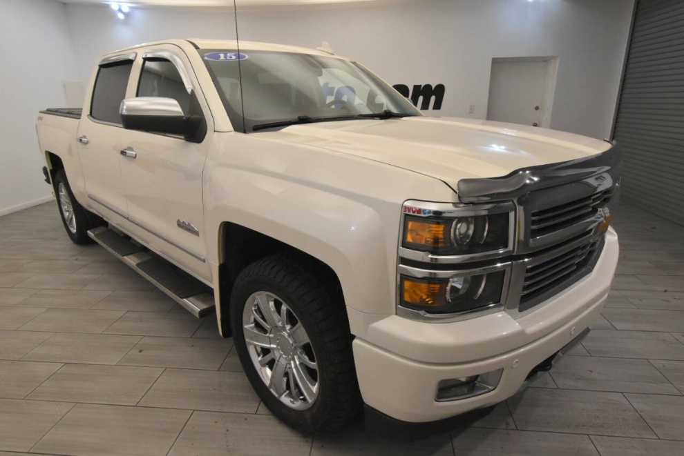 2015 Chevrolet Silverado 1500 High Country, Off- White, Mileage: 121,153 - photo 6