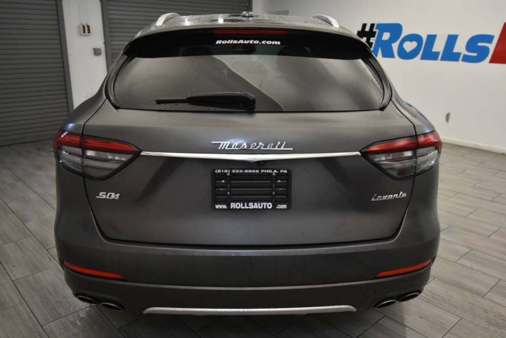 2021 Maserati Levante S GranLusso AWD 4dr SUV, Gray, Mileage: 71,052 - photo 3